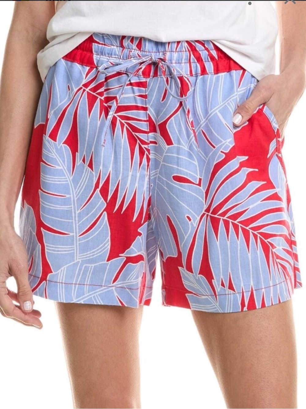Tommy Bahama Red and Light Blue Tropical Leaf 100% Linen Shorts for Women